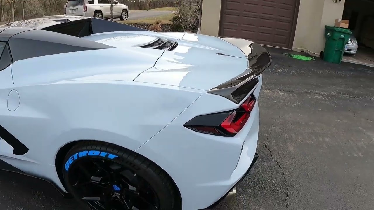 C8 duck tail