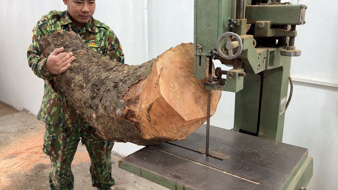 Extremely few people know this secret! Turn worthless ugly tree trunk into million-dollar furniture.