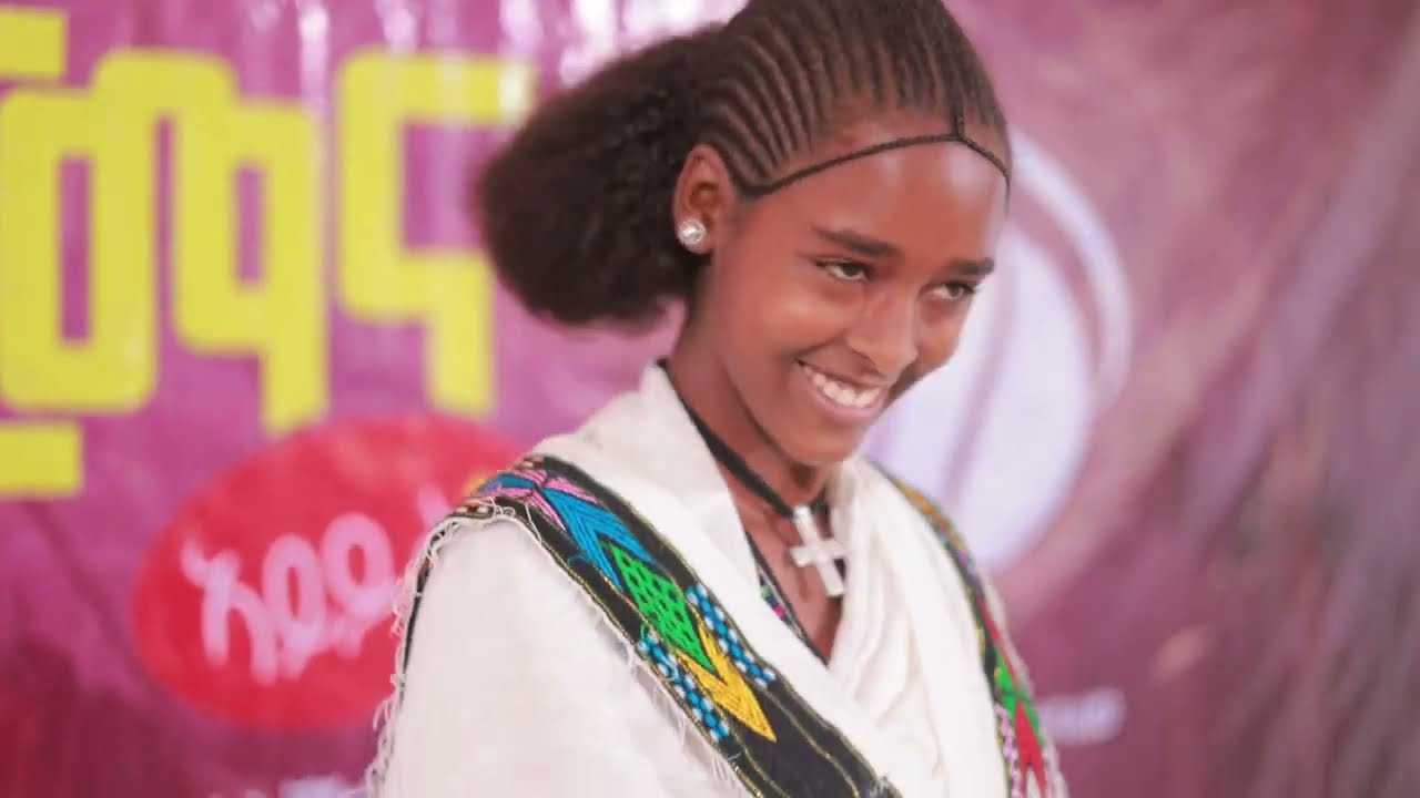 ብደያኑ ዝተመስገነት ተወዳዳሪት ኣርማና ኣይዶል