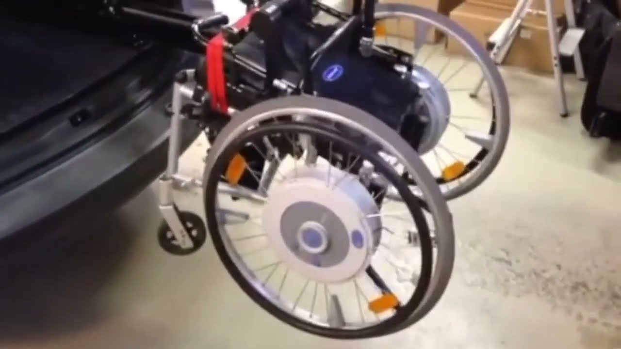 Rullstolskran Brig-Ayd | Rullstolshiss till bagagerum som lyfter upp rullstolen