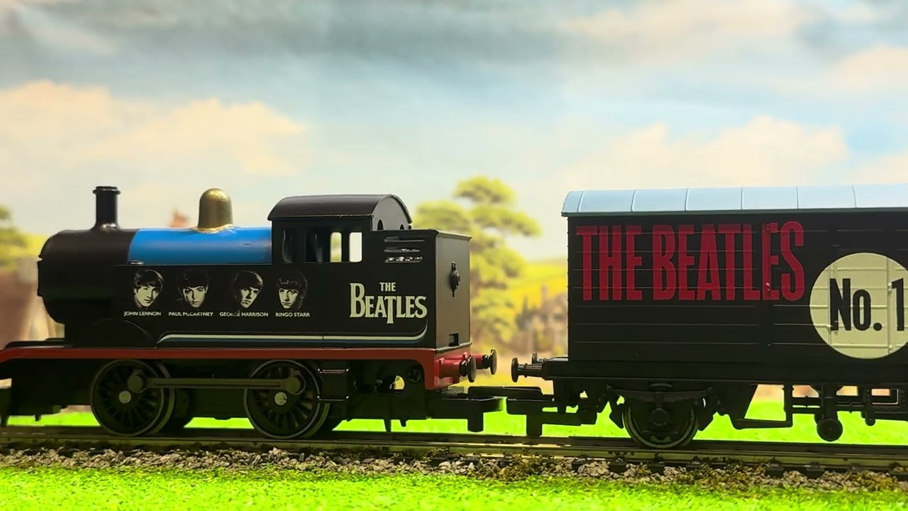 Train of the week : Hornby The Beatles ‘The Liverpool connection’