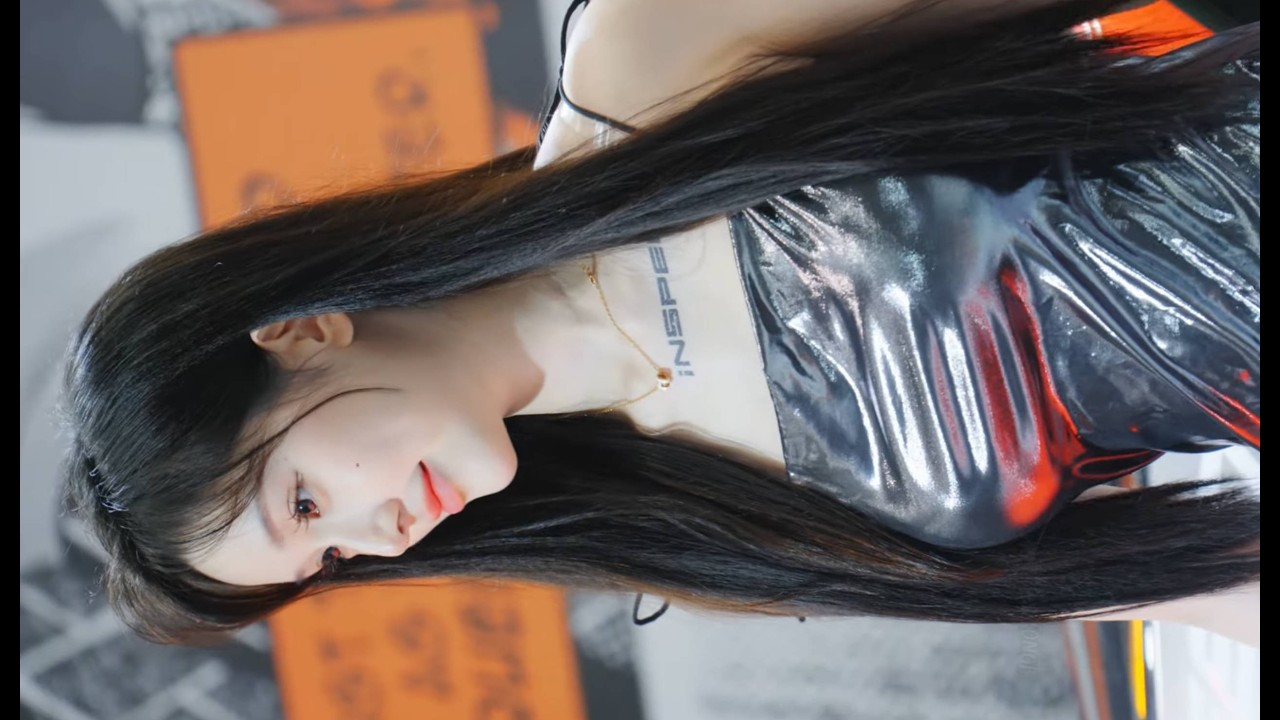 4K 2024佛山改裝車展 #車模 腰長的人懶 #beautyleg #레이싱모델 Racing Model 33
