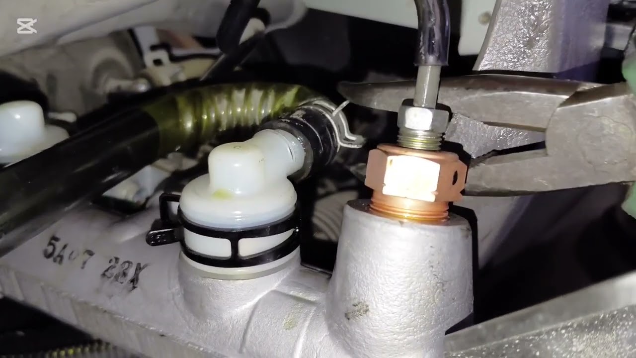 || HOW TO CHANGE || TOYOTA COATER | 🚌 |  DIESEL ENGINE || MODEL 2014 || BREK || MASTER CYLINDER ///