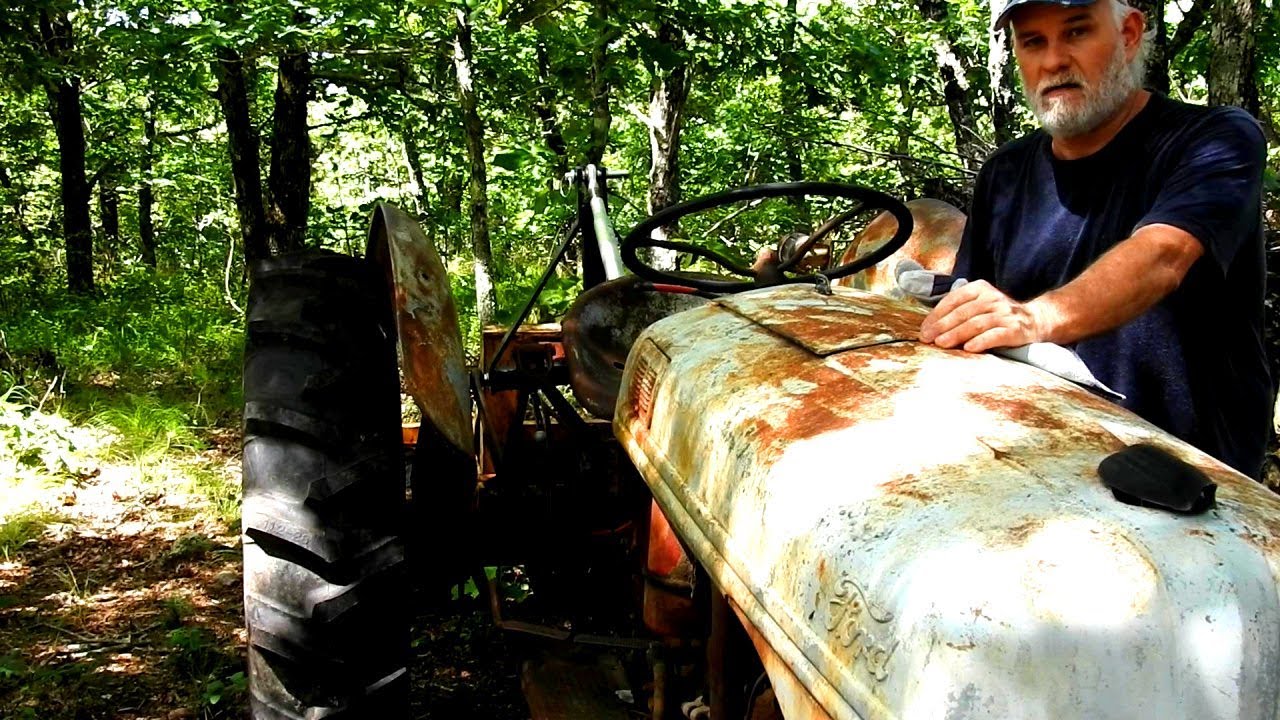 Ford 8N Tractor | Pulling Logs Out Of The Woods