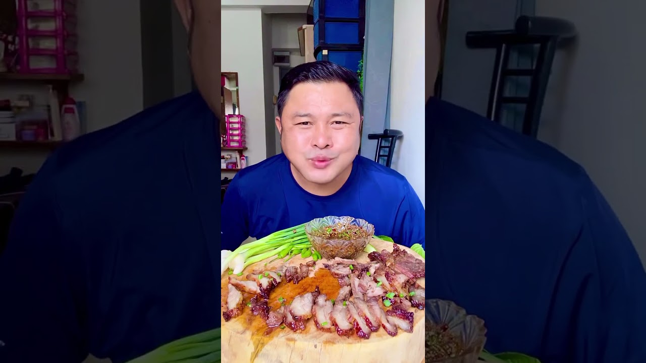 คาเขียงโลด กินย่างเนื้อเสือร้องไห้ ข้าวเหนียวฮ้อนฯมาคุ้ยนำกันพี่น้อง