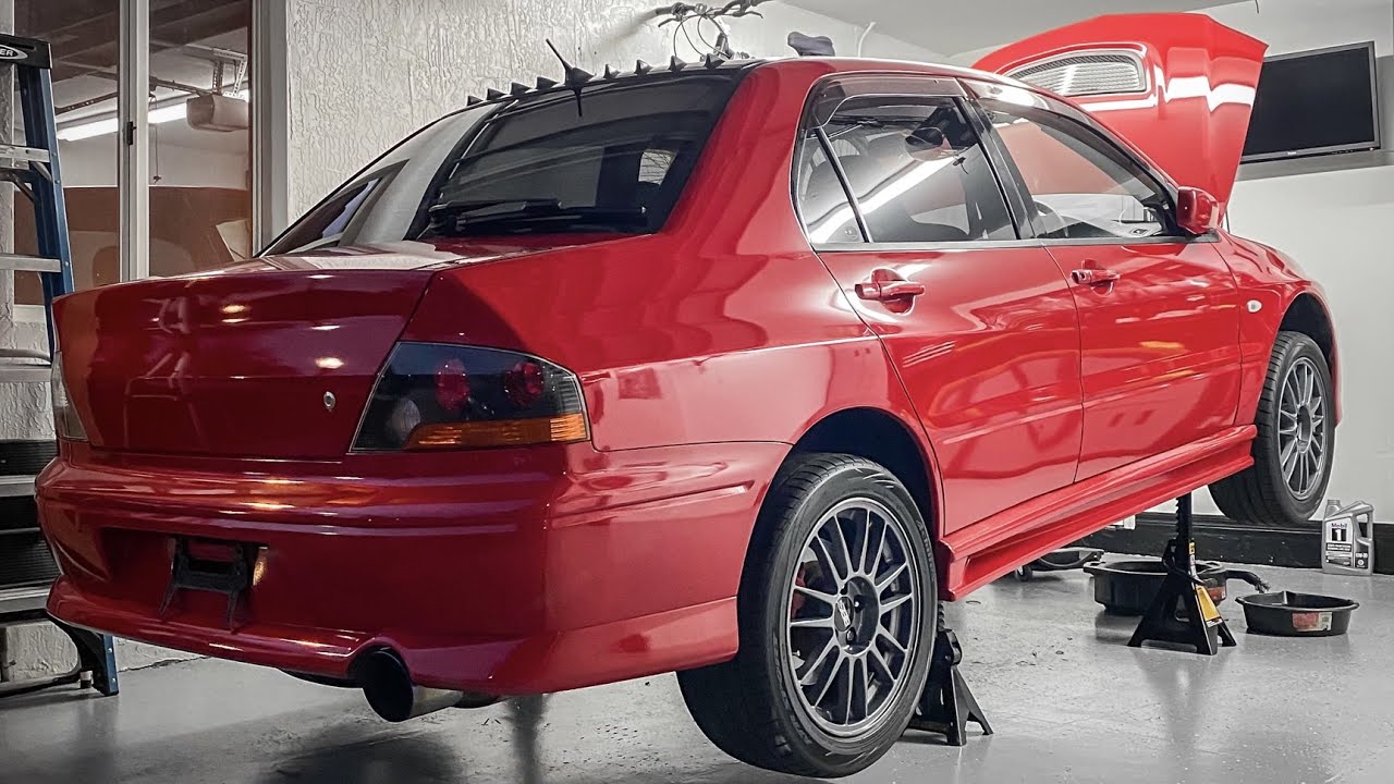 How to change the transfer case axle seal on a Evo!