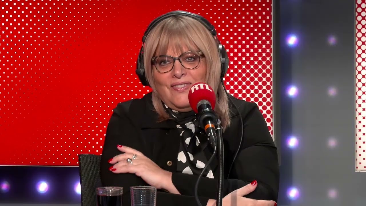 S&eacute;bastien Thoen se lance des fleurs apr&egrave;s sa soir&eacute;e aux Auguste de l'humour