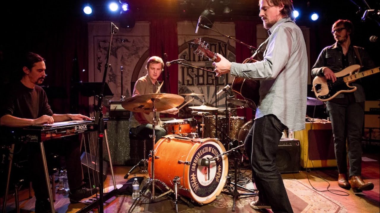 Sturgill Simpson - (04) Life Ain't Fair And The World Is Mean (Live At Mercy Lounge 2013)