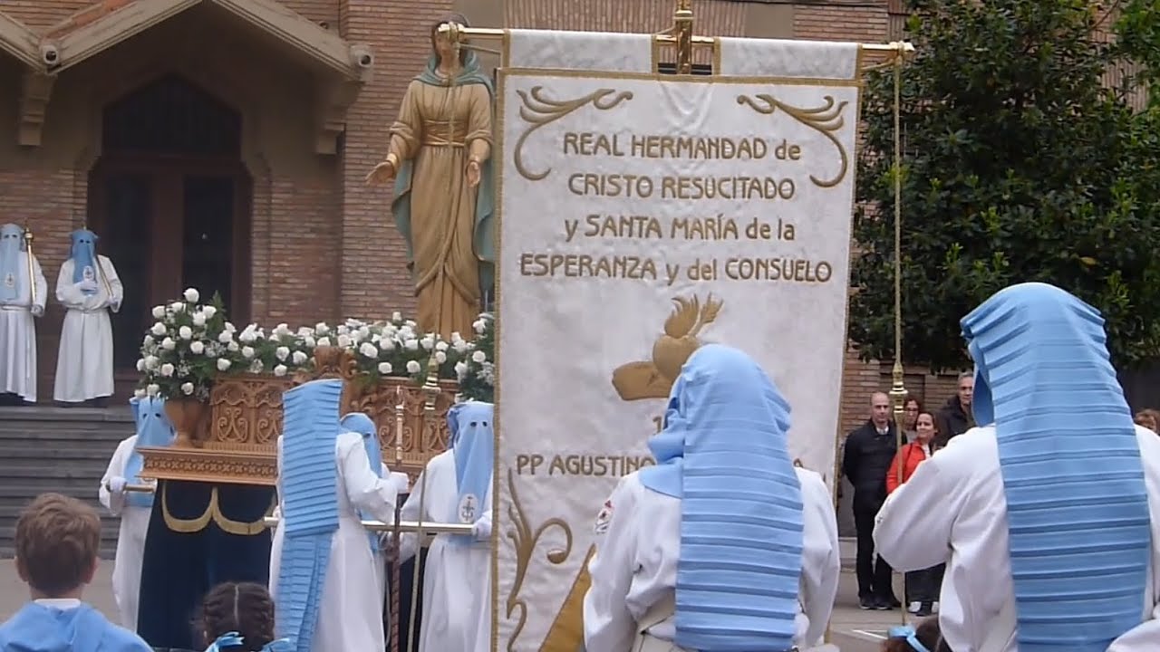 Semana Santa Zaragoza 2025 Resucitados jueves salida