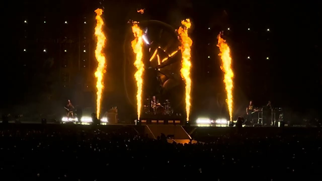 Muse - Knights Of Cydonia #WOTP @Stadium National Bukit Jalil, Malaysia 29/07/2023