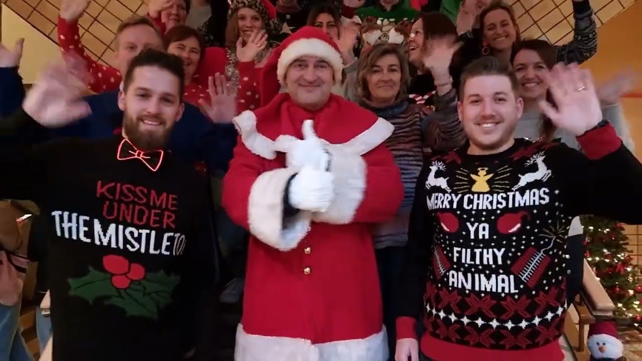 Kerstfilmpje secretariaatspersoneel Ursulinen Mechelen