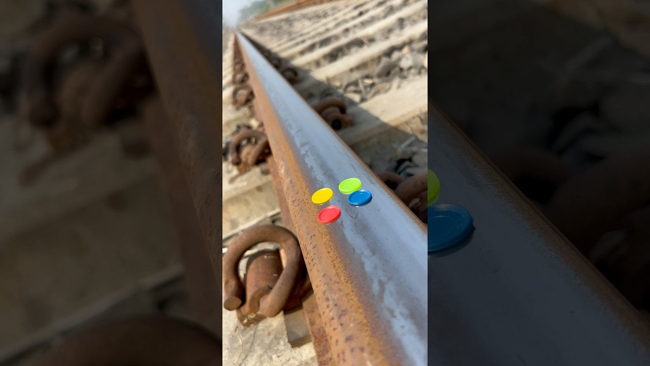 Train 🚂 vs 4 Colour Ludo guti 😱What happened next..?