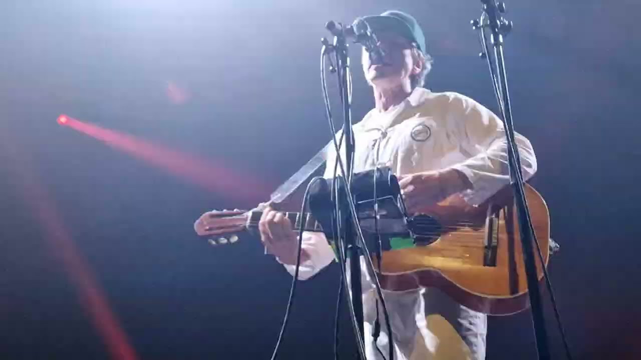 Gruff Rhys - Gyrru Gyrru Gyrru - Barbican, London, 13/9/24