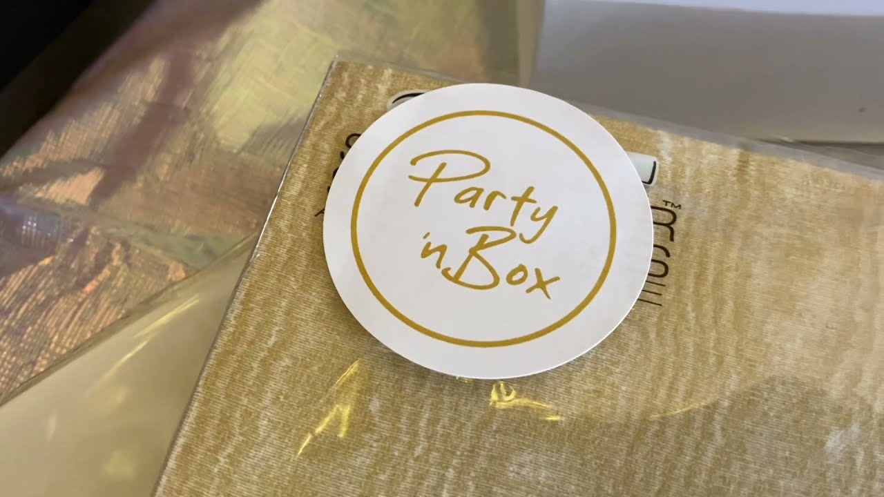 Send Someone Party 'N Box: LITERALLY a Party in a Box! See our Review Unboxing #SweetSuite