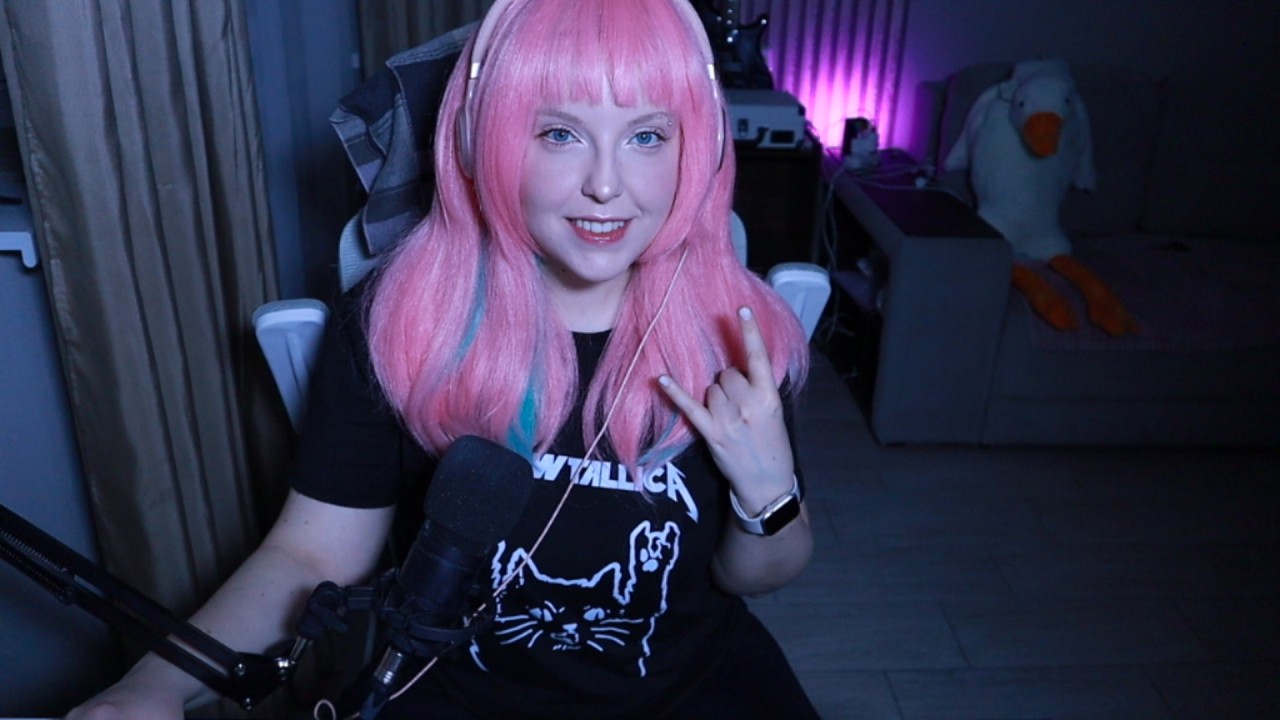 РОЗОВЫЙ РОК-СТРИМЧИК и не только  🥳🔥поем под фанеру как всегда...