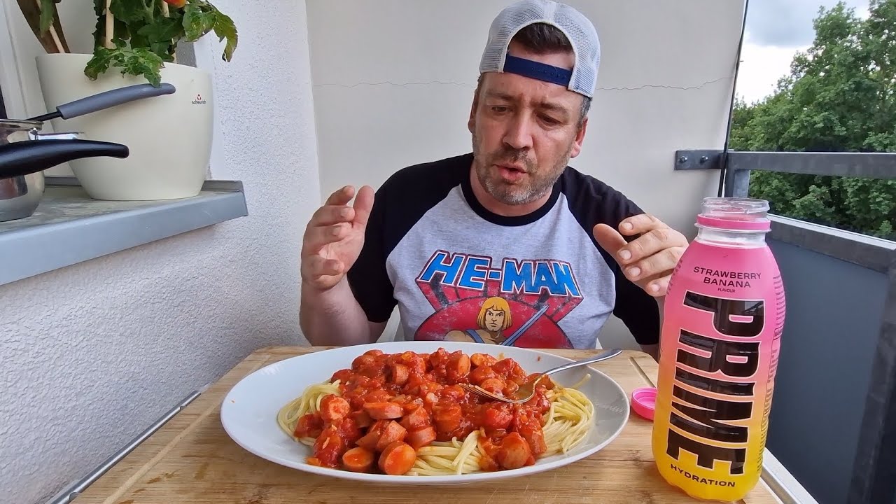 Wurstgulasch mit Nudeln selbst gemacht! /Fast so gut wie in der DDR/