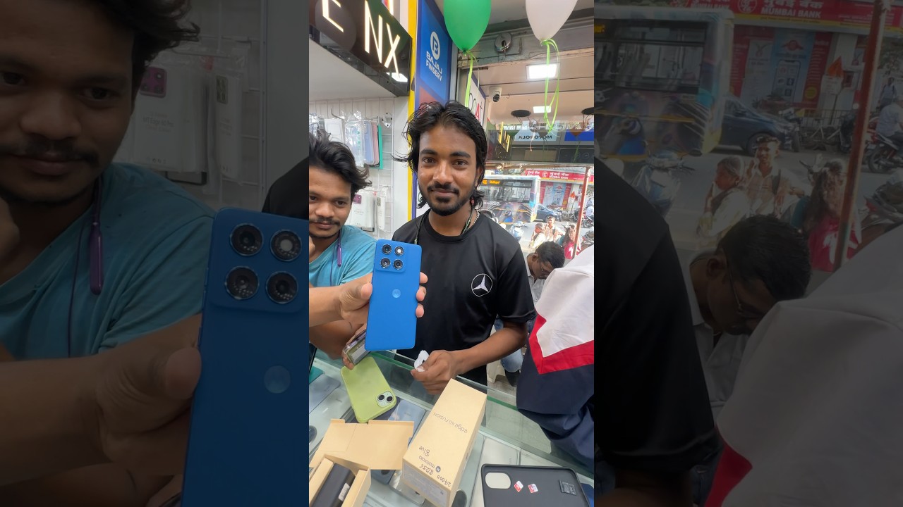 Curved Display King 👑 Edge 60 Fusion #techshorts #smartphone #youtubeshorts #unboxing #yt #moto