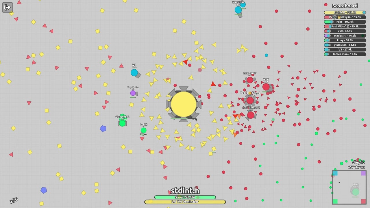diep.io developer uses yellow dominator in 4 teams