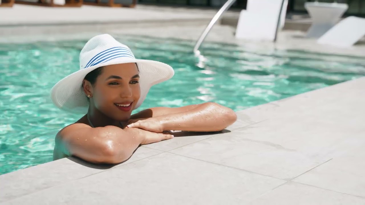 Blue Moments: The Couple Experience | Blue Sky Luxury