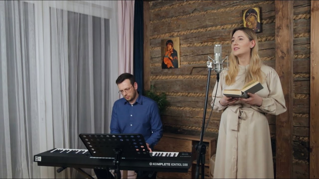 Chwalcie łąki umajone