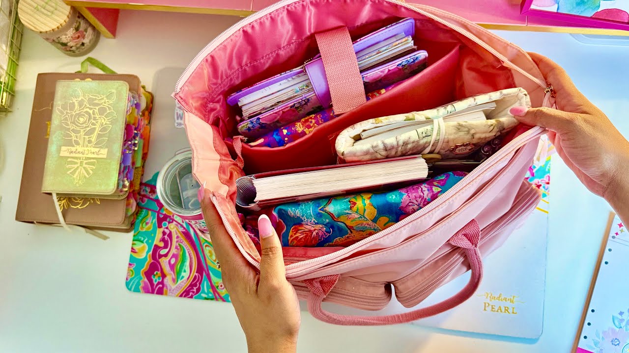 What’s In My Bible Bag? ✨ Helpful for Every Christian Woman!