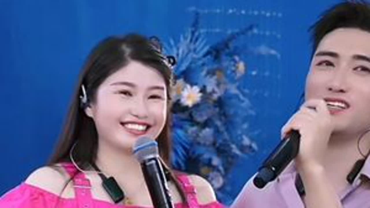 #情歌对唱 #男才女貌天生一对 #唱的太好听了