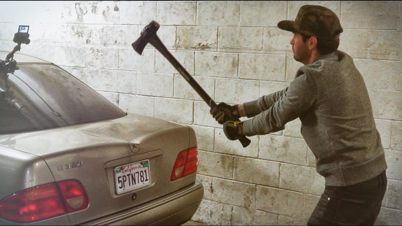 Axe vs Mercedes!!!