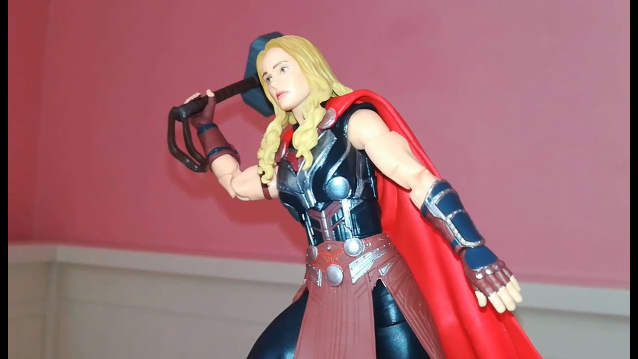 JUGUETES THOR LOVE AND THUNDER !!!! - MULTIVERSO