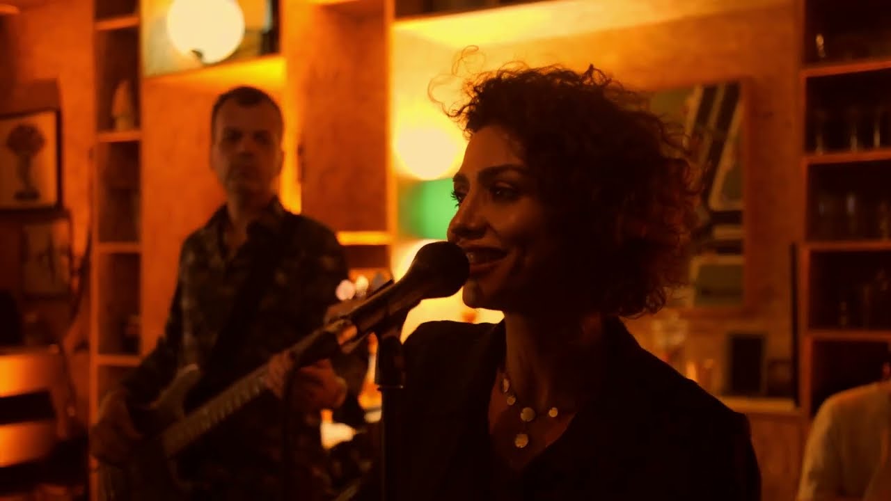 ALBANA - I Can Never Get Enough  (Live)