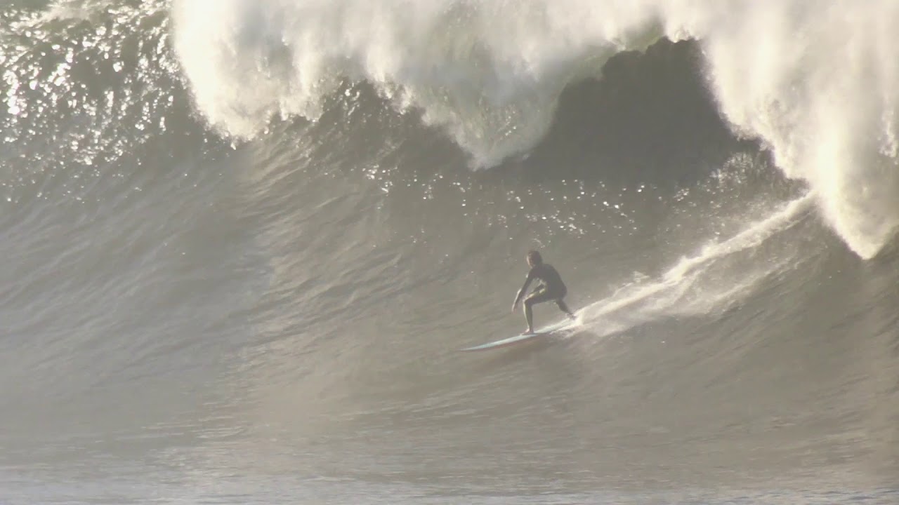 Surfing  - Gijon October 2020 - Big waves -  Day 2