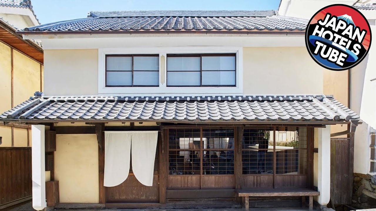 Hostel & Tatami Bar Uchikobare | Ozu, Japan | Hotel Review 🌟