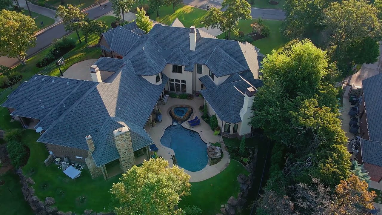 11649 Mill Hollow Court Oklahoma City Luxury Home in Stonemill - Wyatt Poindexter Group Real Estate