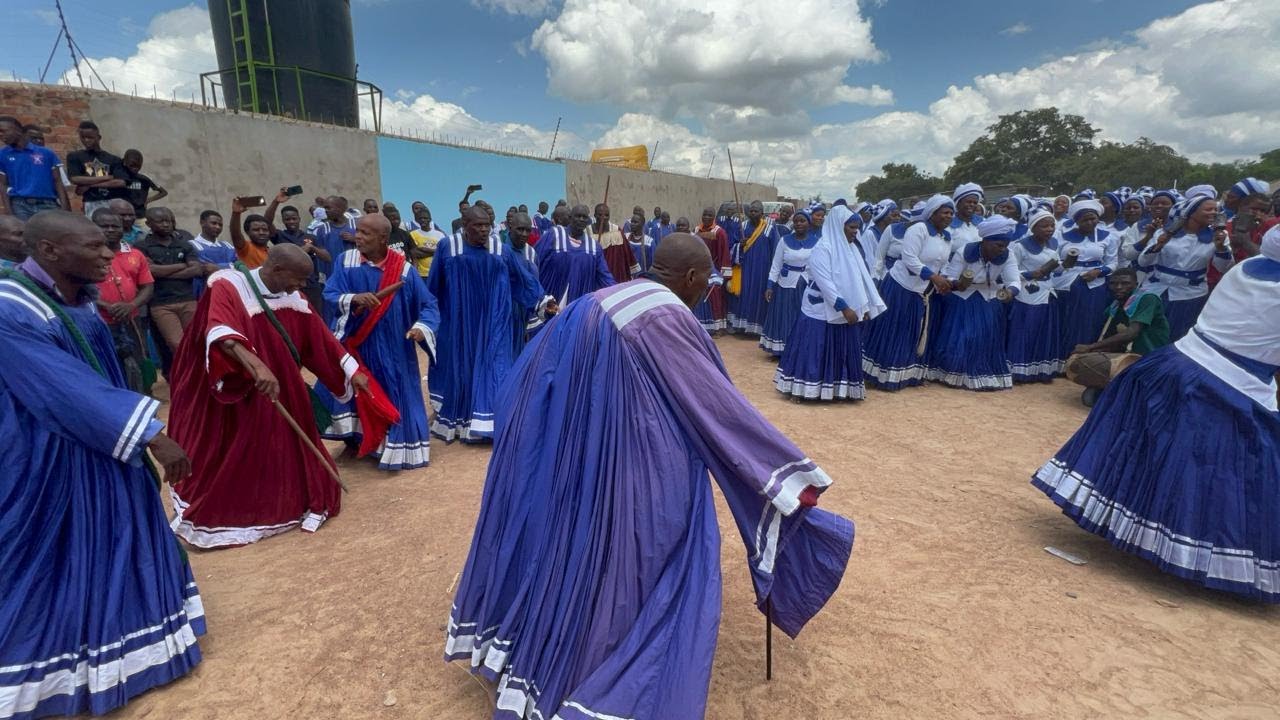 Archbishop Felix Masuka at his fundraising ceremony in Harare!