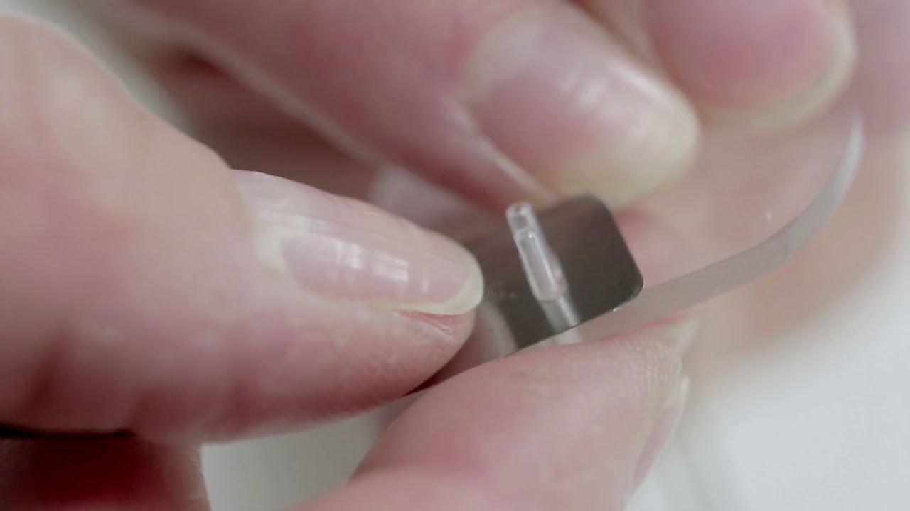 Hilco® Compression Sleeves pressing & removing pliers from Hilco Vision