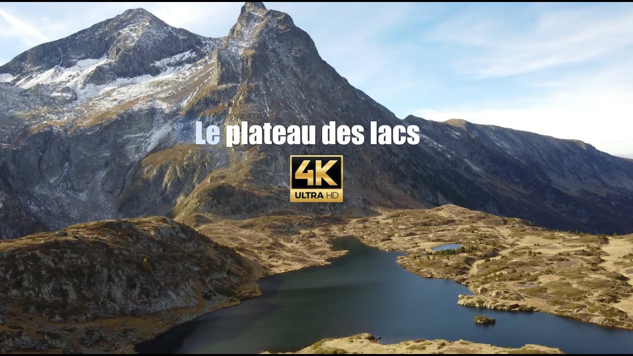 Le plateau des lacs - Lac Fourchu / Massif du Taillefer - Drone 4K