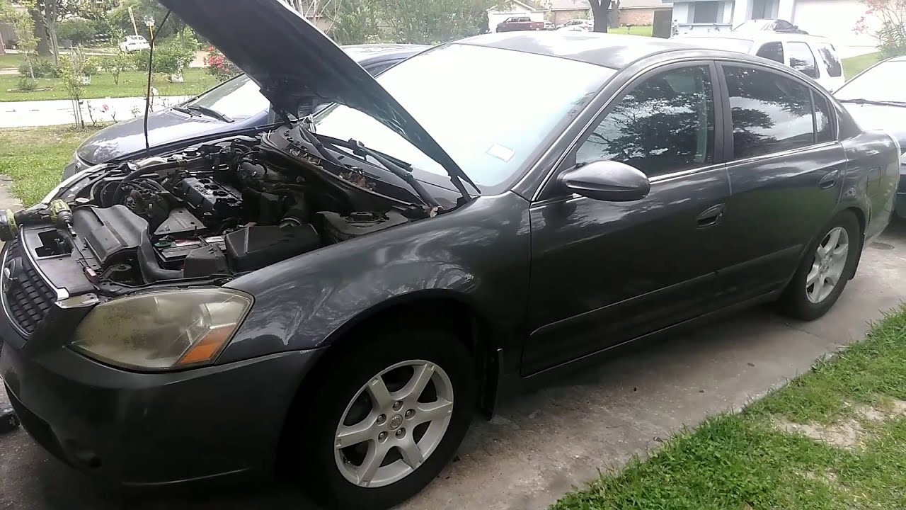 02-06 Nissan altima front struts replace....... Como cambiar los amortiguadores De enfrente