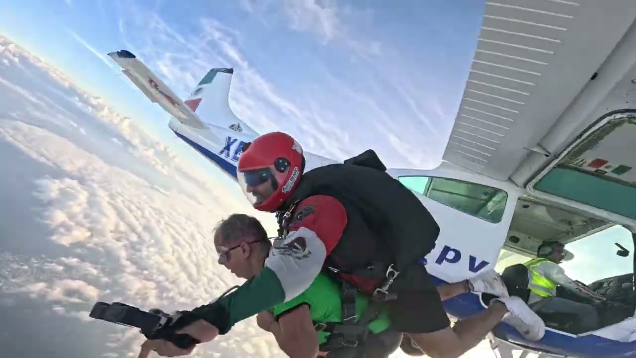 Victor's 60th birthday celebration Skydiving experience. PuertoVallarta México 