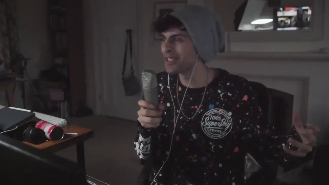 Jamie Pine - Frank Sinatra - New York (Twitter Video)