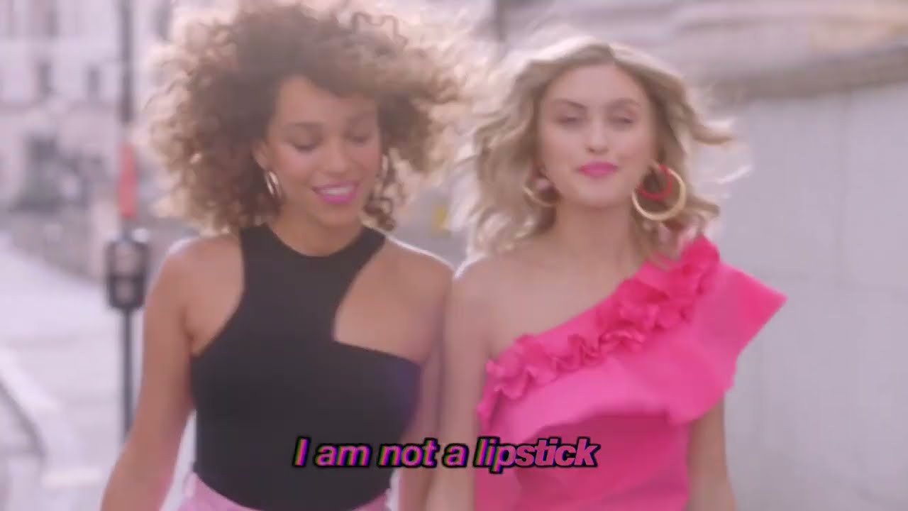 CACHAREL YES I AM PINK FIRST   I am not a Lipstick TV Spot Perfume pubblicitario 30''