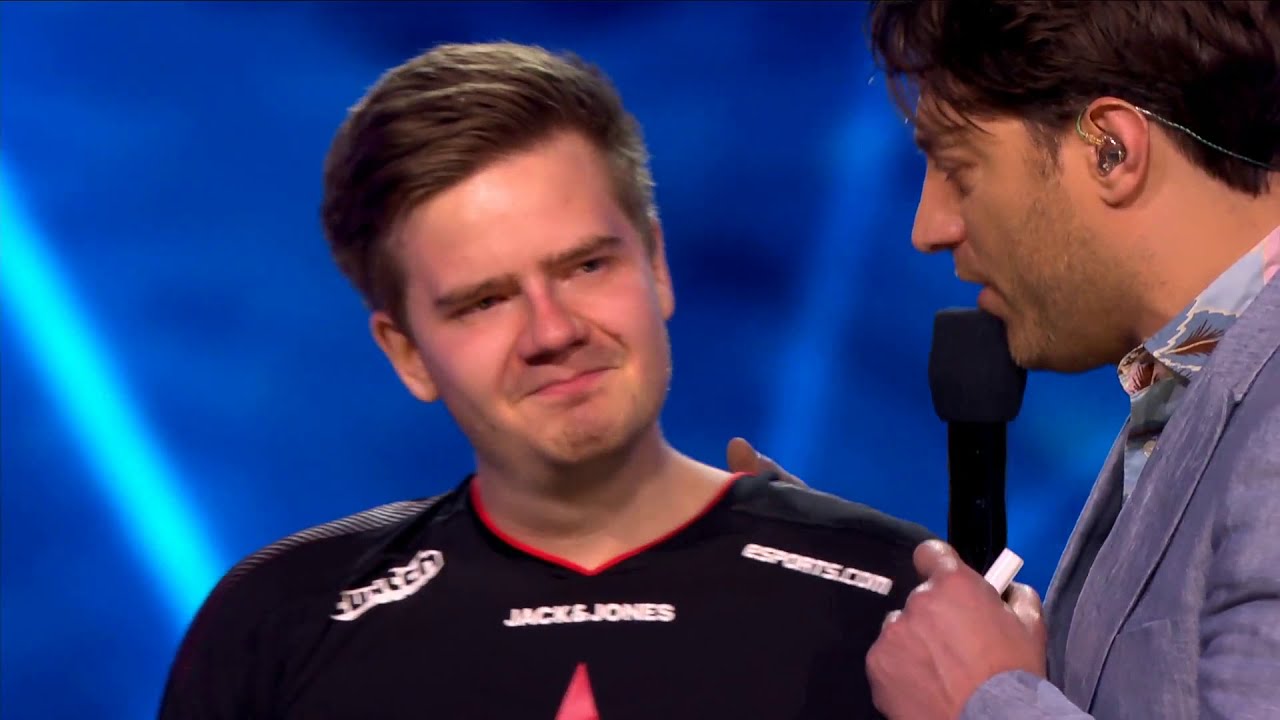 CS:GO MOST Emotional Moments 😢