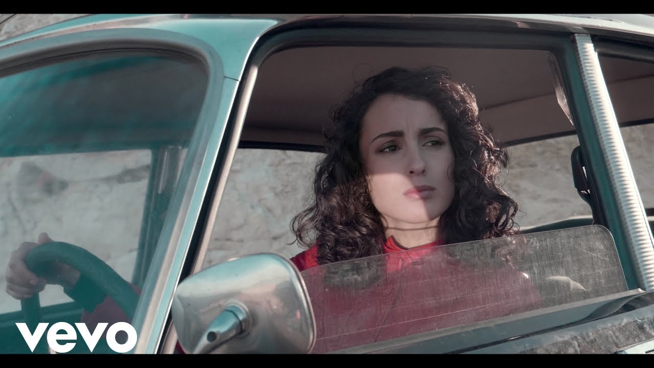 Barbara Pravi - Reviens pour l'hiver