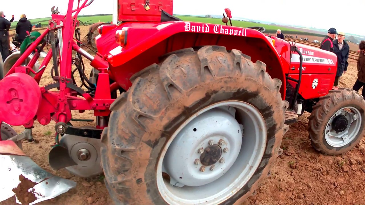 2007 Massey Ferguson 420 3.3 Litre  3-Cyl Diesel Tractor (64HP) With Kverneland Plough
