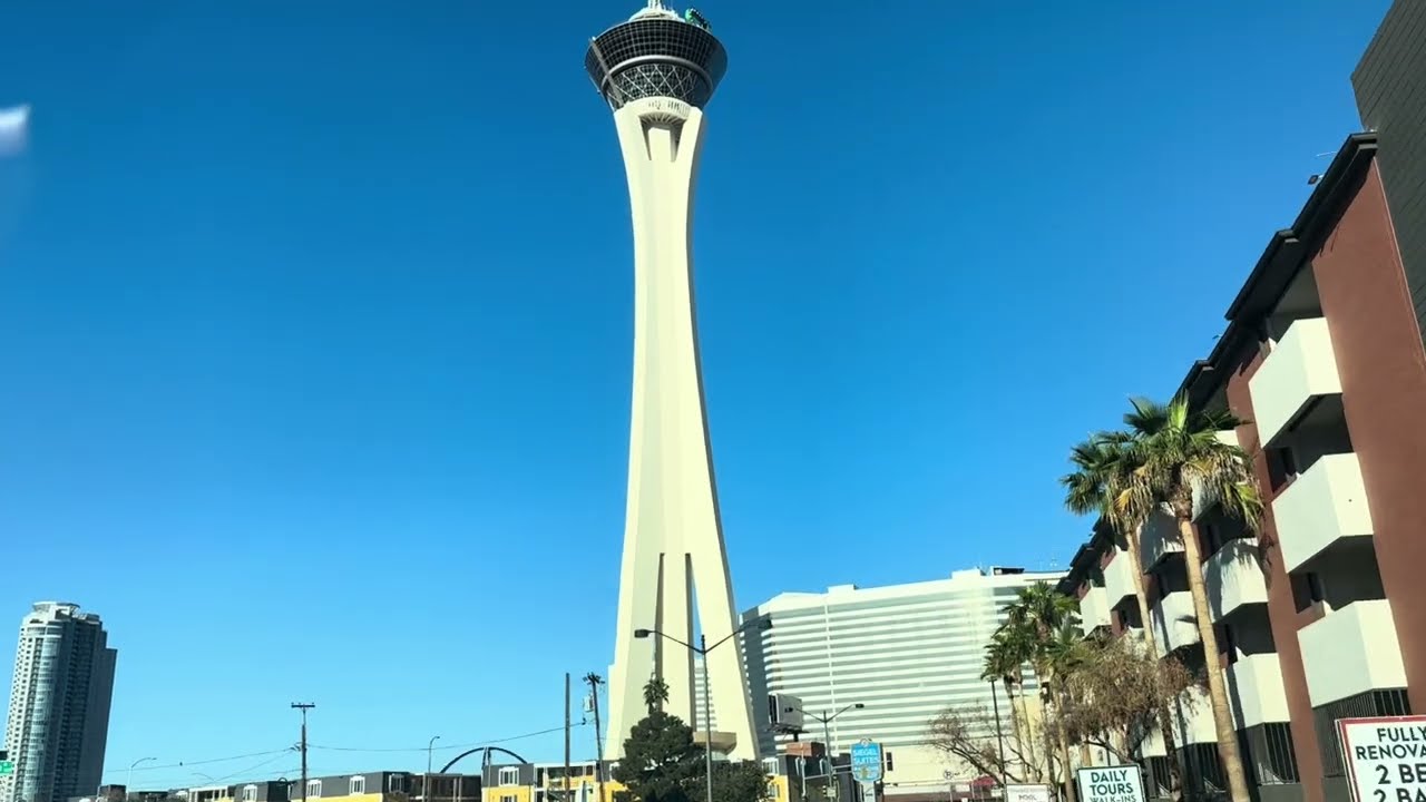 Street views / Las Vegas Arts District | Street Art, Culture & Hidden Gems #LasVegasArtsDistrict