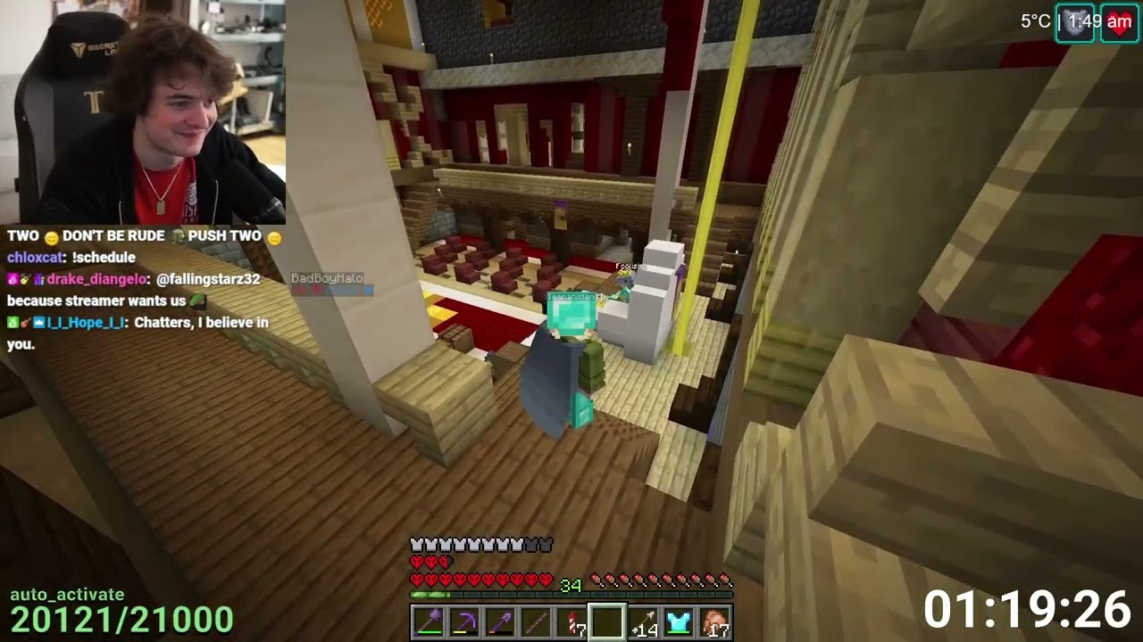 BADBOYHALO - LUKEY NO UNDERSTAND!! | FEINBERG NEEDS AN APPLE?! | Daily Minecraft Moments!
