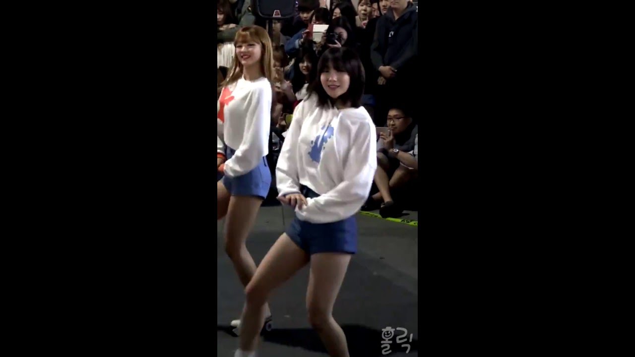 160410 오마이걸 (Oh My Girl) 비니 (binnie) - 라이어라이어 (Liar Liar) 신촌게릴라공연 by 홀릭