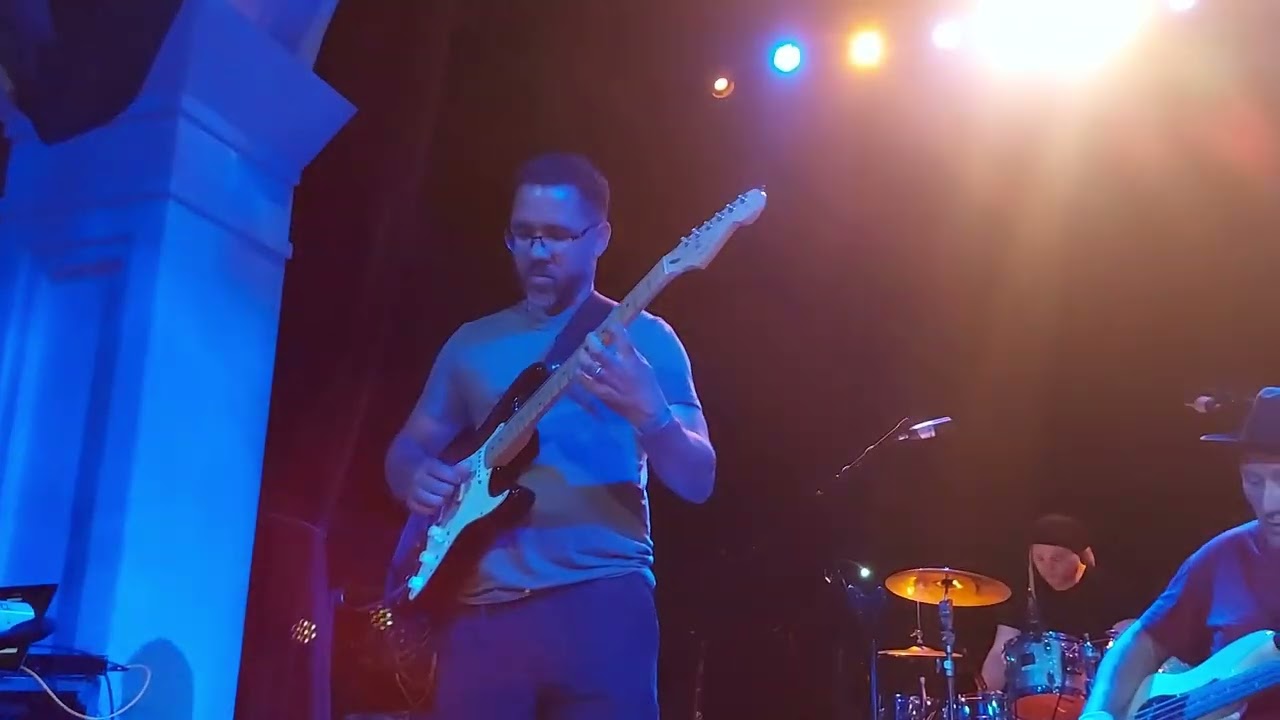 Jah Wobble live Toronto July 10, 2024 - Poptones, Fodder