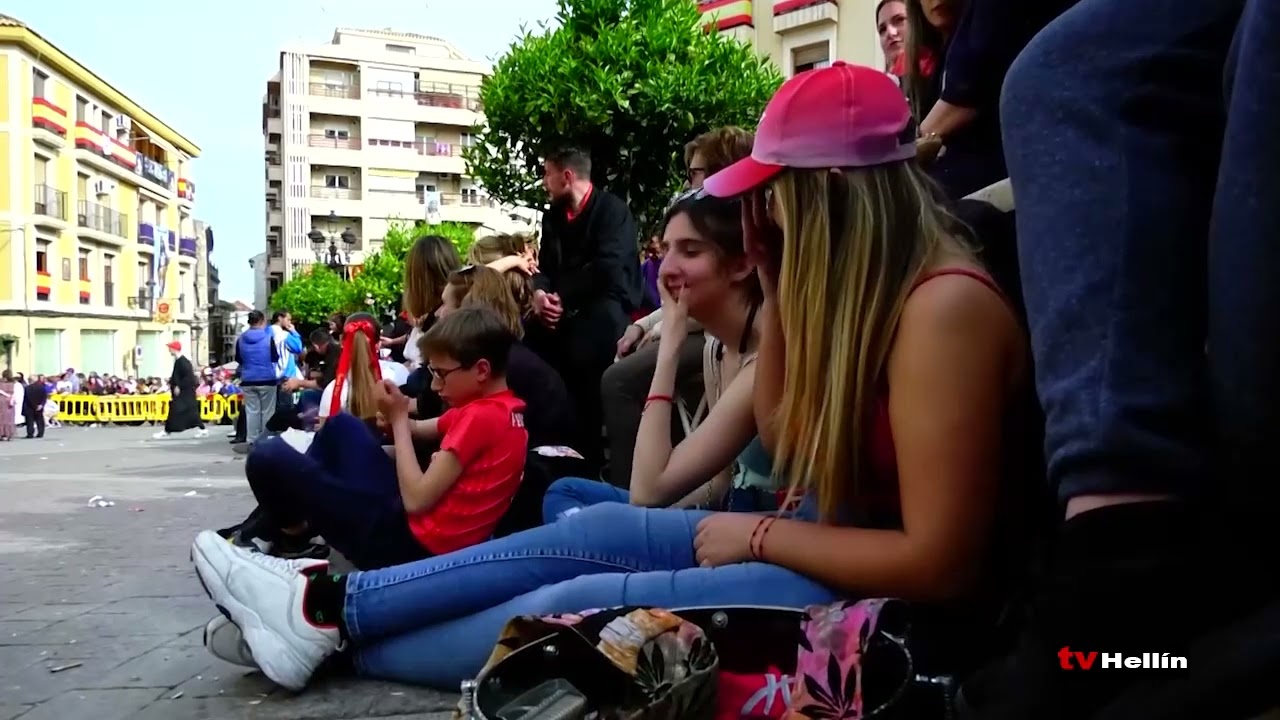 DOMINGO DE RESURRECCIÓN EN HELLÍN -  Procesión del Encuentro - 3ª parte - 17 de abril de 2022