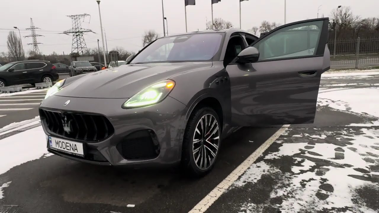 Maserati Grecale Modena Grigio Lava 2025
