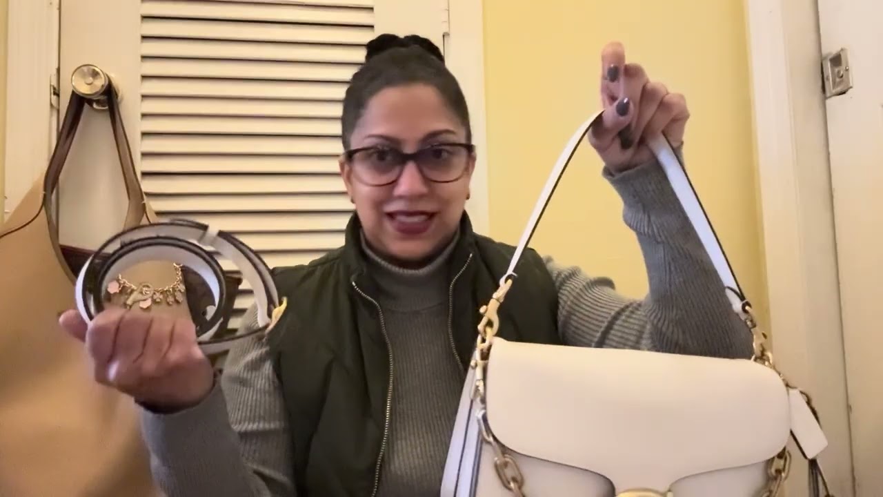 🤍 One Year Review / Wear on my Coach Runway Chain Tabby in Bright White @ISiannaMarie 