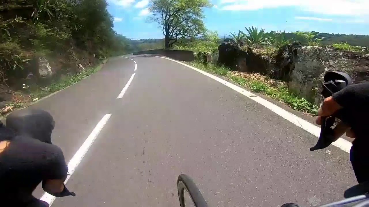 Cycling test gopro hero 6 - 1080p x 60ips - Reunion Island